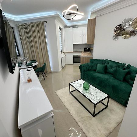 Апартаменты Zigzag Resident Нэводари Экстерьер фото