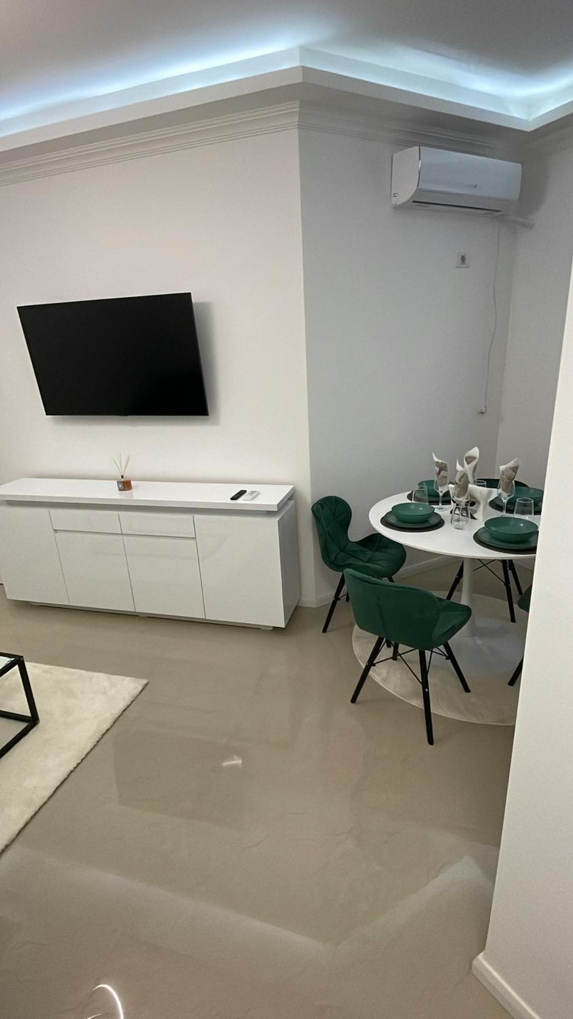 Апартаменты Zigzag Resident Нэводари Экстерьер фото